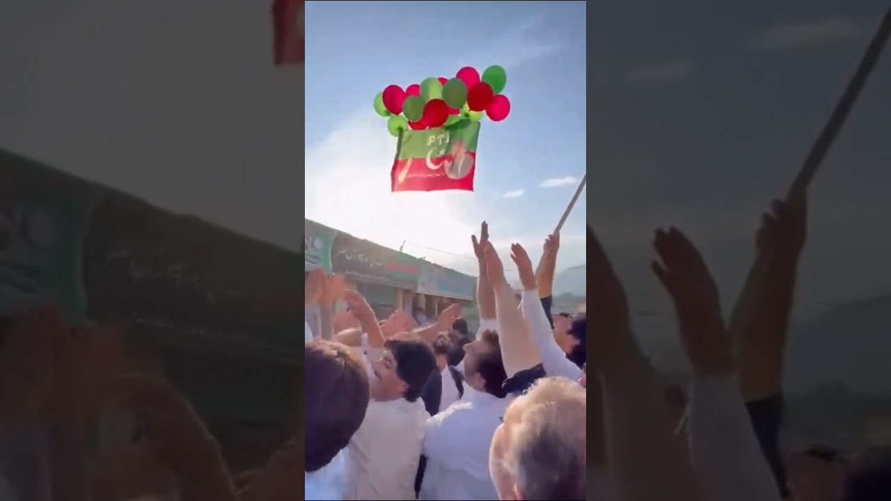 pti flag with balloons #shortvideo #imrankhan