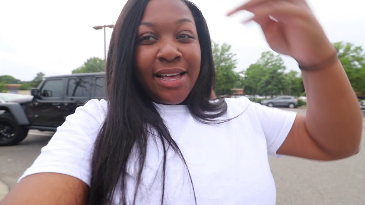 SWITCHING LIVES WITH MY PREGNANT GIRLFRIEND FOR 24 HOURS!! - Challenge