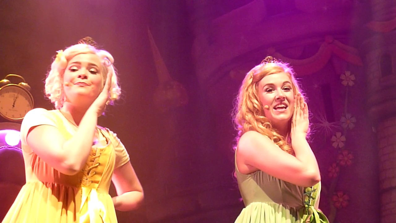 Prinsessia - Naar Het Bal -- Live At Theater Elckerlyc Antwerpen 01-11-2016