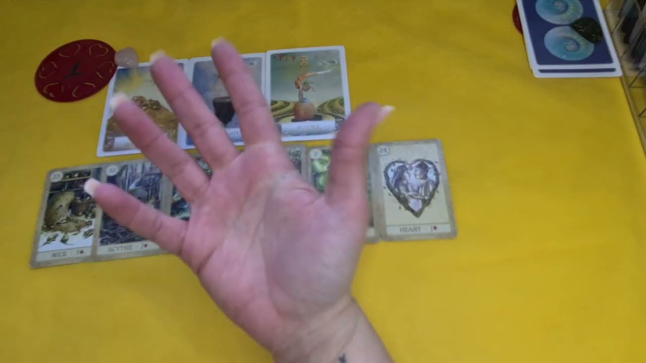 ¿Qué pasará en el AMOR los próximos días? ❤️ Futuro Inmediato TAROT Y ORACULOS