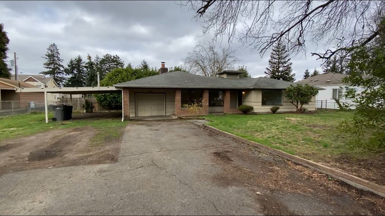 Houses for Rent in Renton 3BR/1BA by Property Management in Renton
