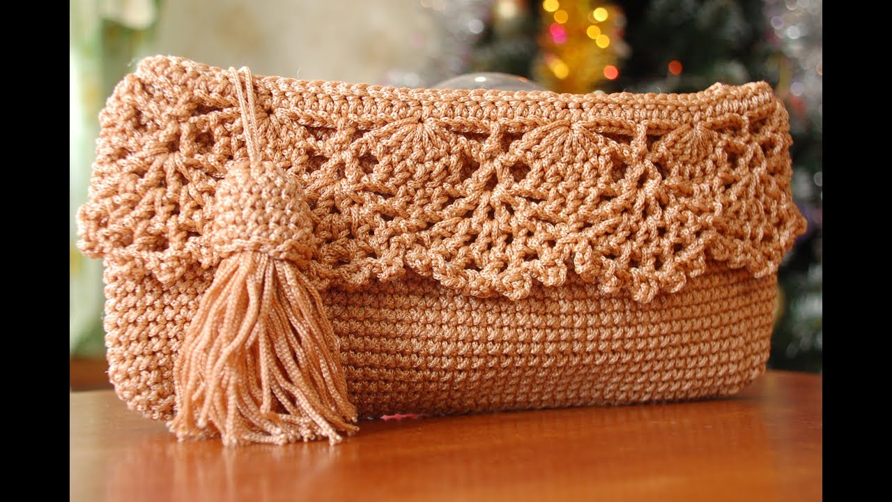 Красивая косметичка крючком .  Crochet cosmetic bag