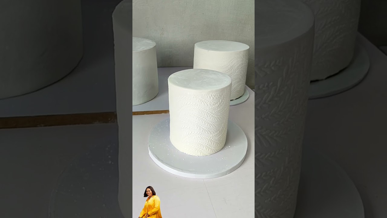 How to decorate a wedding cake using panelling method| How to stencil a wedding cake