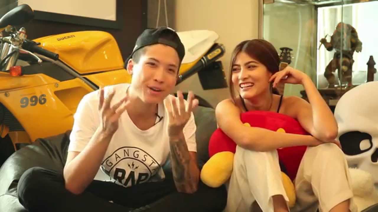 คุยกับ 