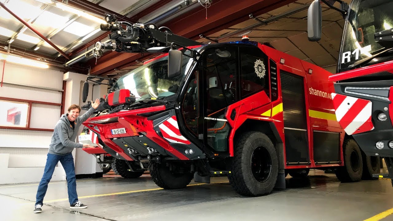 2019 Rosenbauer PANTHER Airport Fire Engine (Full Tour Latest Tech)