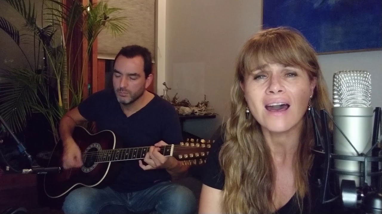 Nutshell cover de Amaya Forch y Gerhard Wolleter.