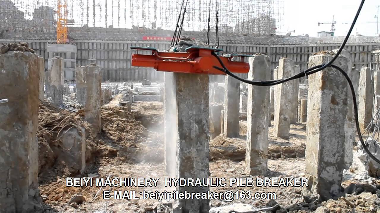 Hydraulic pile head breaker/pile cutter