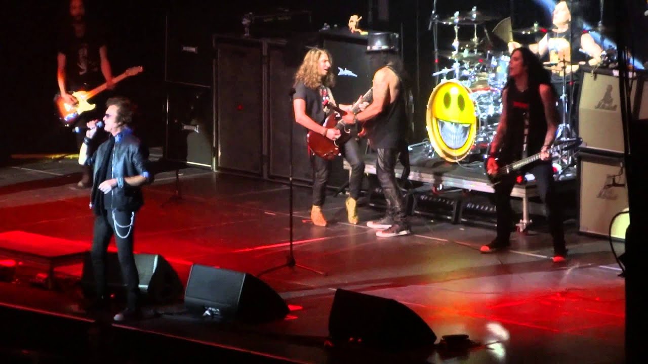 Slash feat. Myles Kennedy & The Conspirators - Burn (Deep Purple Cover) @ The SSE Hydro, Glasgow