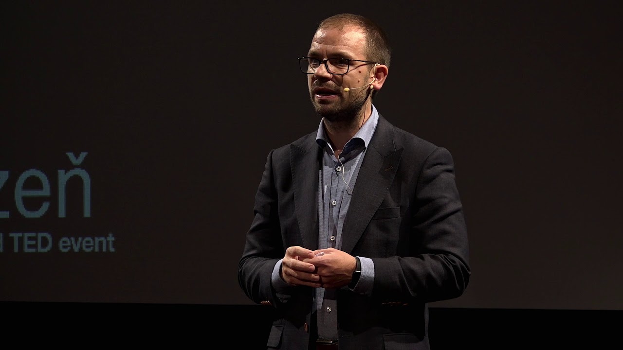 Proč nemáme rádi cizince? | Martin Soukup | TEDxPlzeň