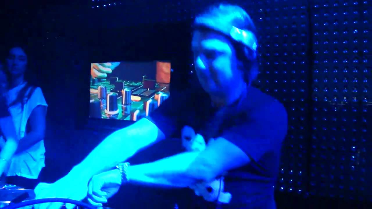 Axwell - I Won't Let You Down @ Voyeur San Diego