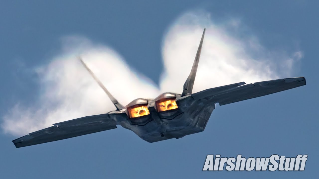 In The Box! F-22 Raptor Aerobatic Demo - Terre Haute Airshow 2018