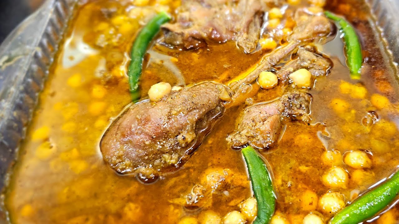Desi Murgh chanay Recipe/Organic chicken with chickpeas/Lahori Murgh chanay