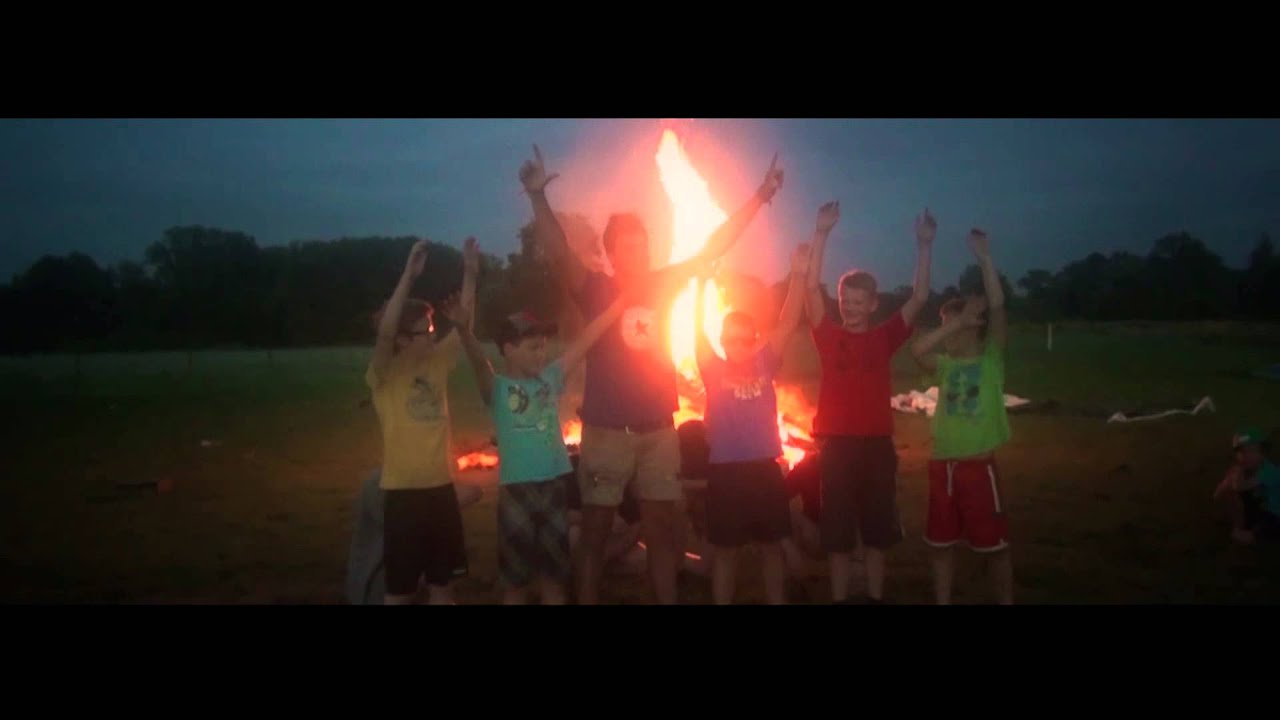 Chiro Brecht | Rakkermovie + Videoclip: Bassbrain ft. Rakkers Chiro Brecht - De Graafste Rakkers