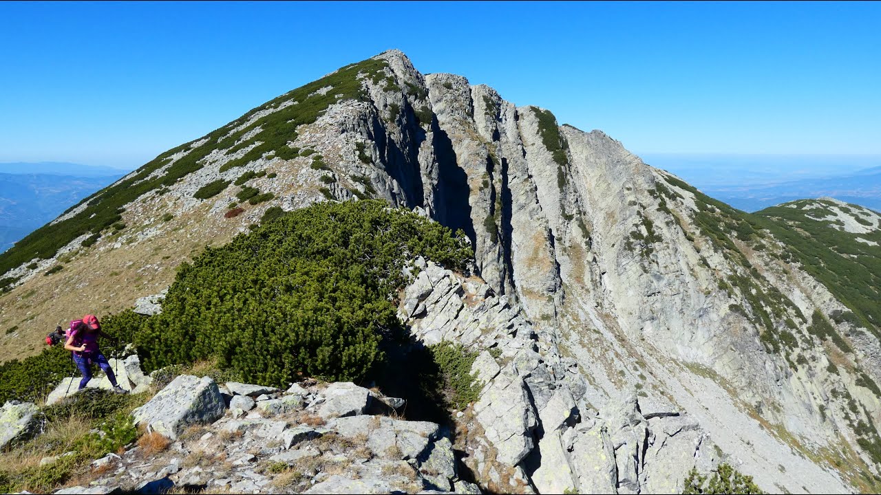 Панорама от връх Пирин