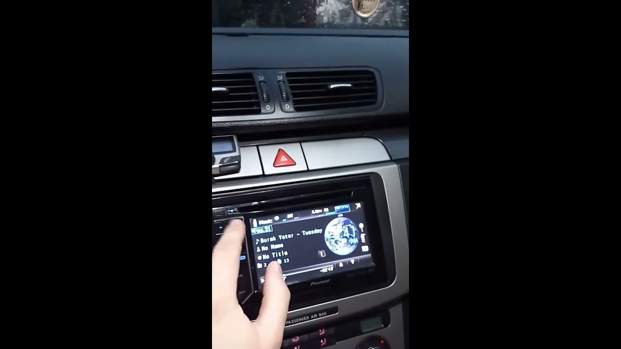Car audio pioneer gm-x904.hertz ev(esk)