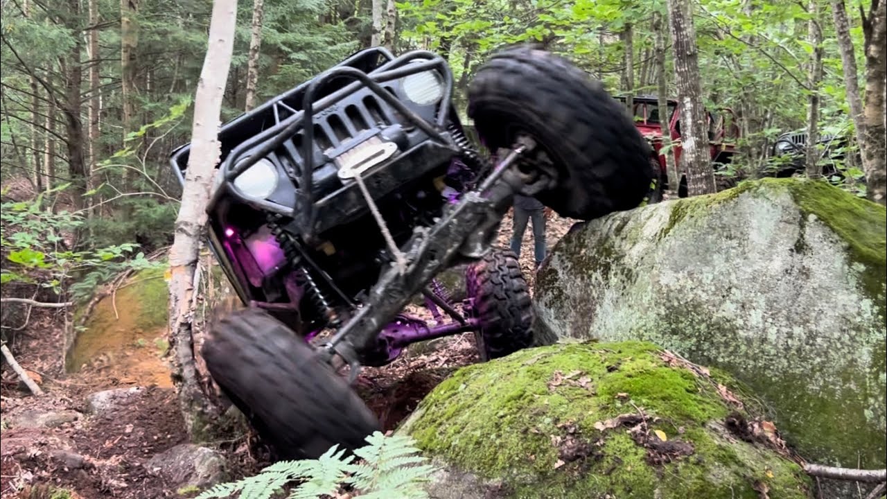Trail bouncing private land