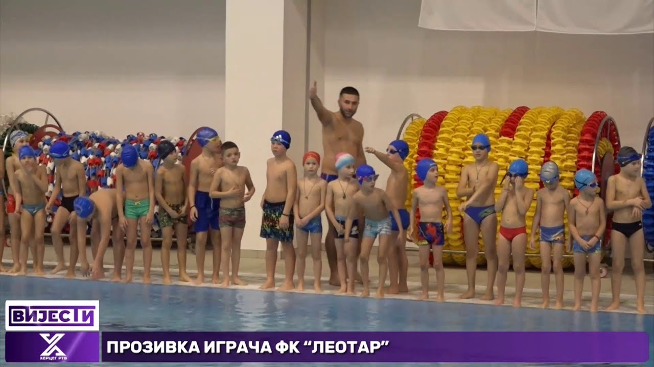 Bogojavljenje u Trebinju: Plivanje za Časni krst u zatvorenom bazenu