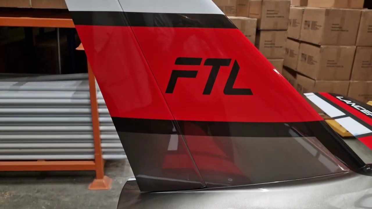 Unboxing of FTL Lancer 2.8m Sport Jet