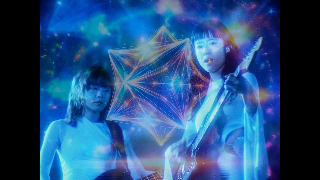 Hitsujibungaku &ndash; Dogs (oficjalny teledysk) [piosenka przewodnia serialu Netflix &bdquo;Kujo no Taizai&rdquo;]