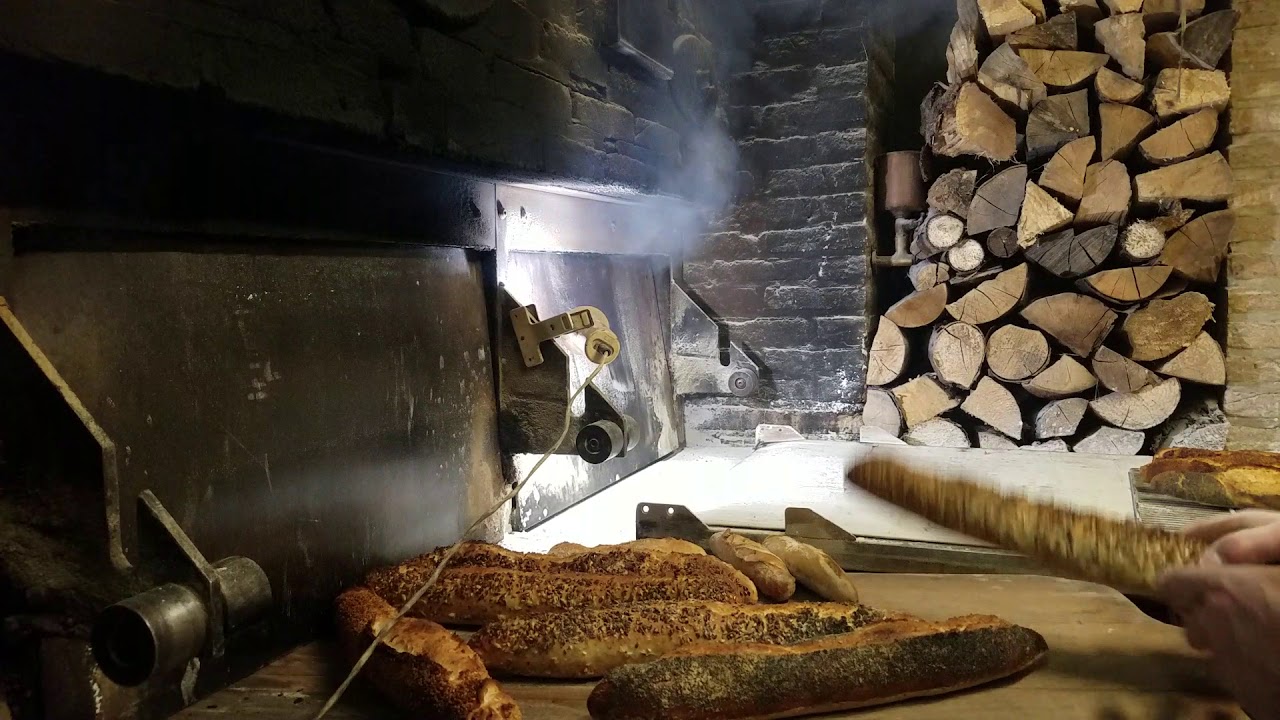 Cuisson sur four à bois du dimanche matin farine  régalou