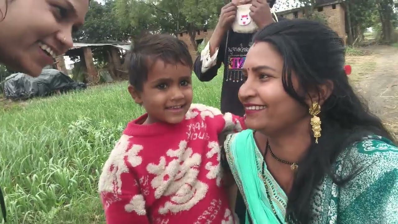 सुमन को अपने बचपन की कहानी सुनते हुए हंस हंस कर पागल कर दिये // kusum Suman 