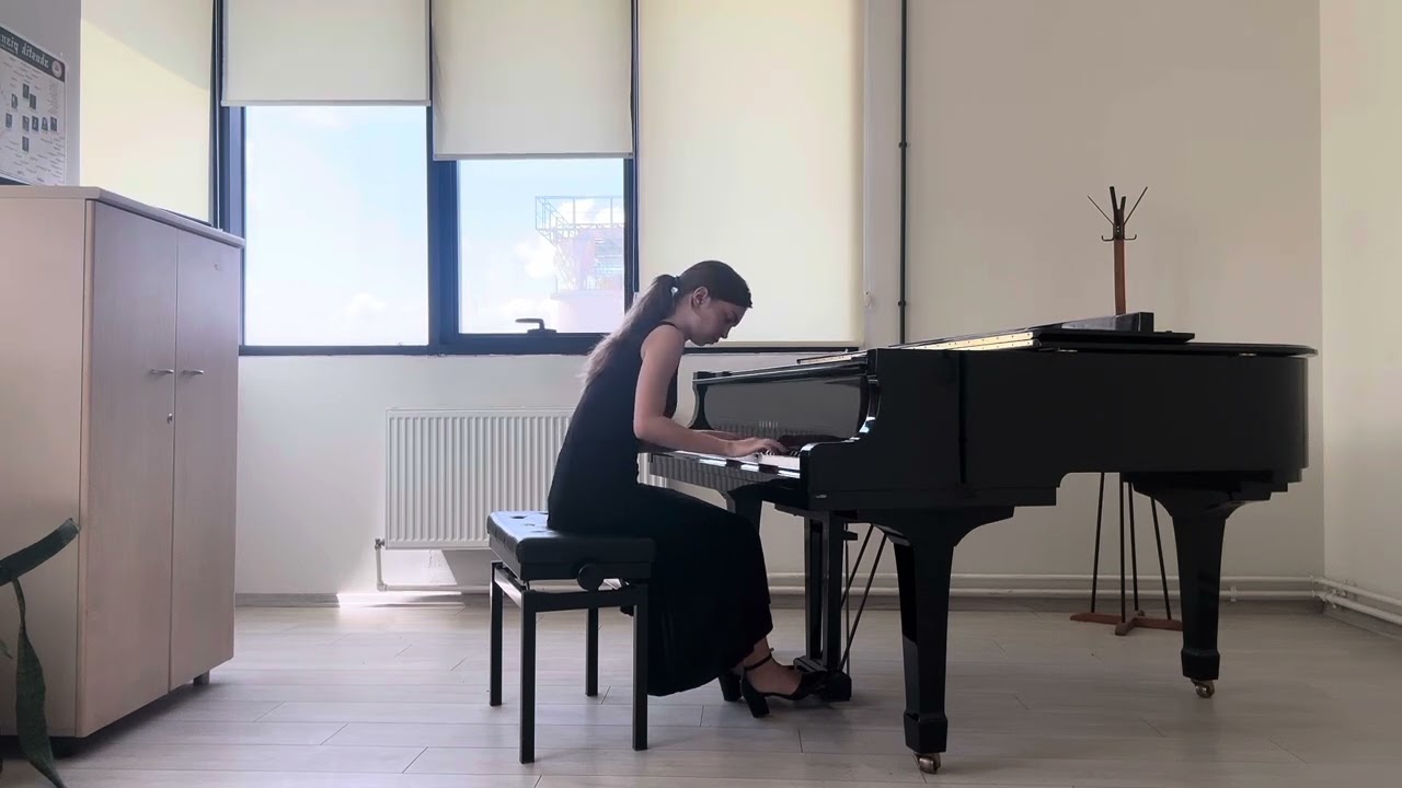 F. Chopin Polonaise Op.40 No.2 in c minor- Esin Nisa Akgunay