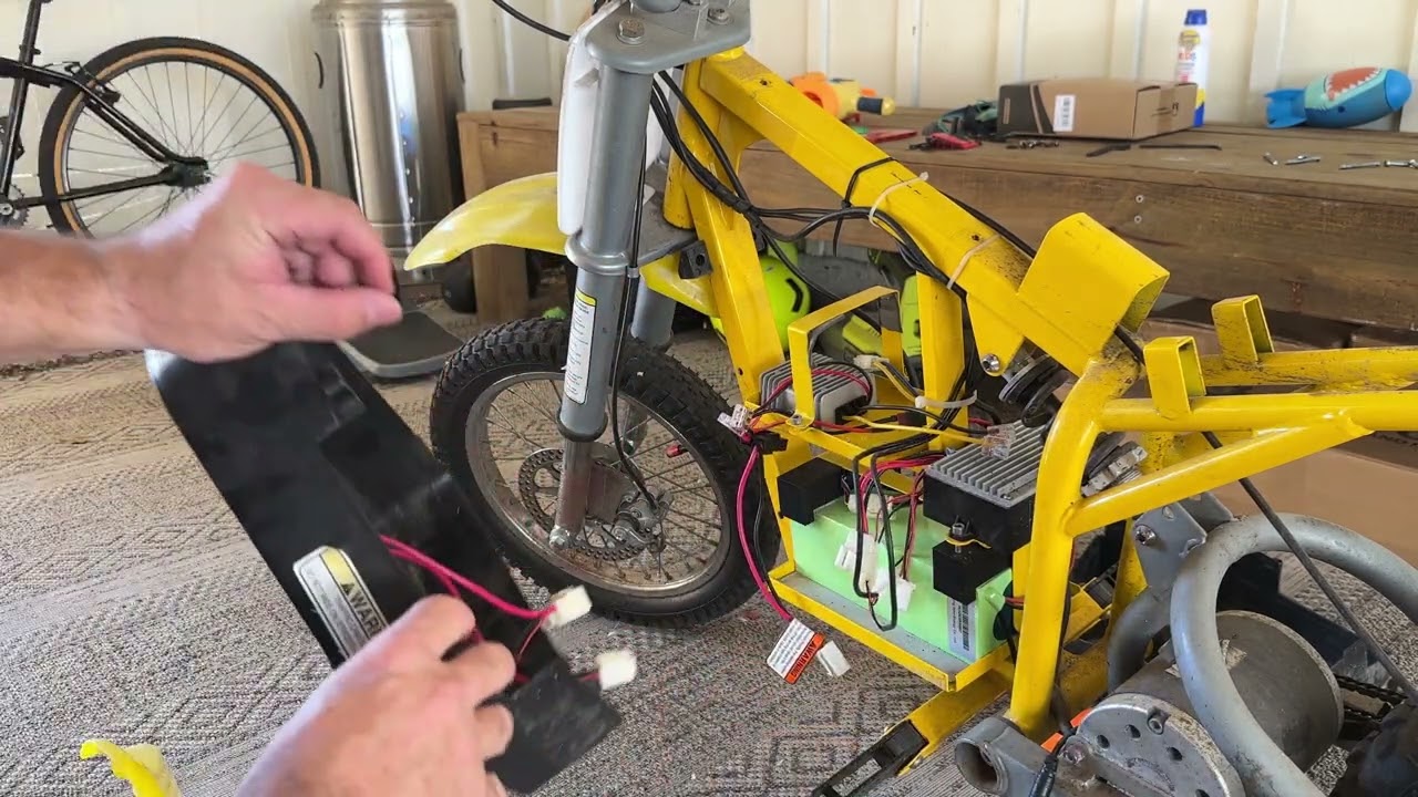 Razor MX650 Plastics Removal