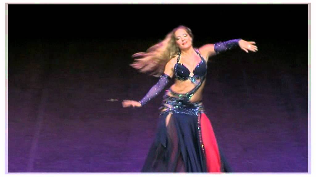 Eglal belly dancer- Modern Egyptian Raqs Sharqi (oriental song Nagwa)