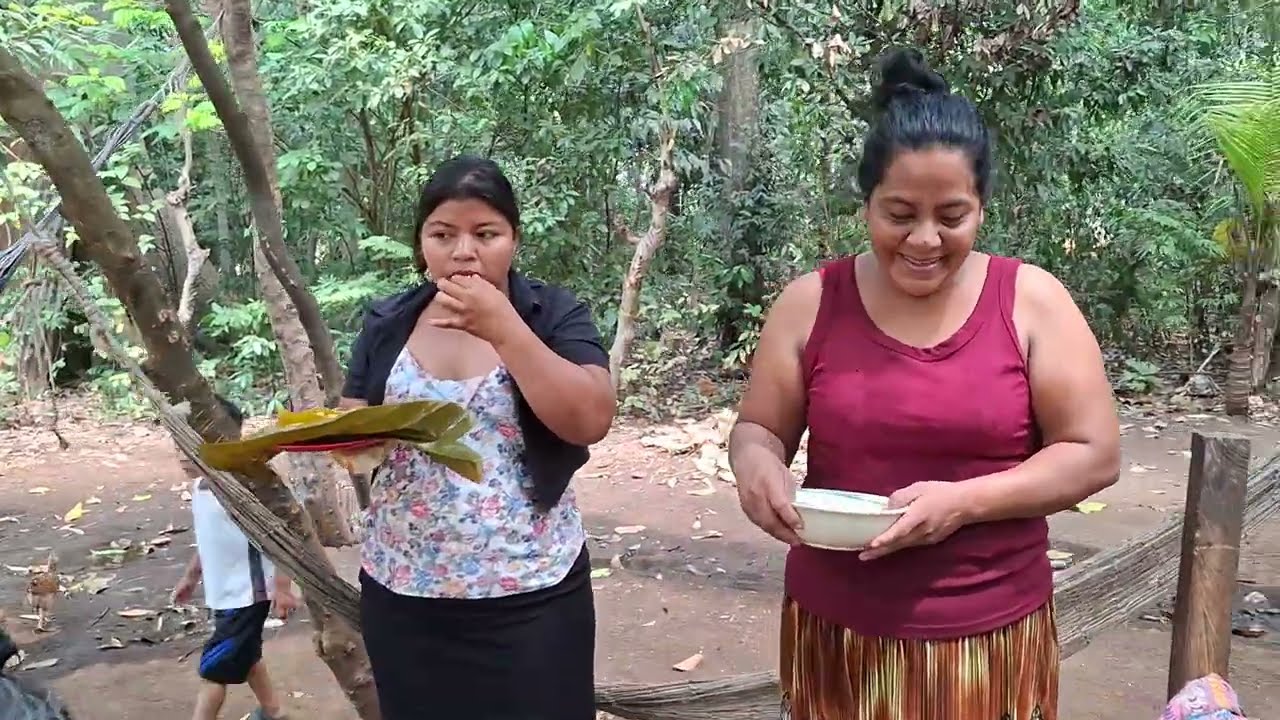 ❤️Rosi Comparte Con Doña Natalia y Mari Unos Delicioso Tamales😋