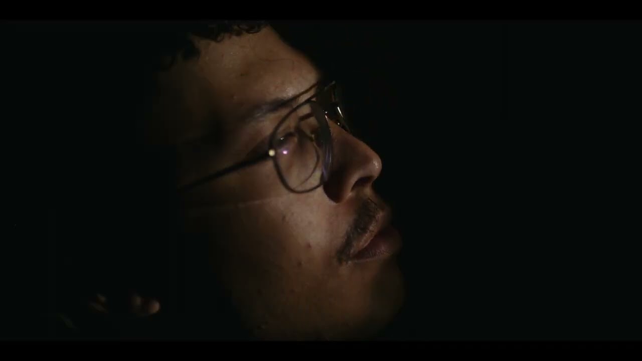 Ryan Hylton - Desperate (Visualizer)