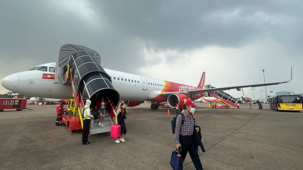 2026/3/7 Vietjet air A321-211 (VN-A670) VJ885 SGN