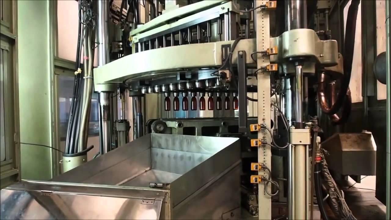 Aoki SBIII 350 LL 40 Injection Stretch Blow Moulding system (2004)