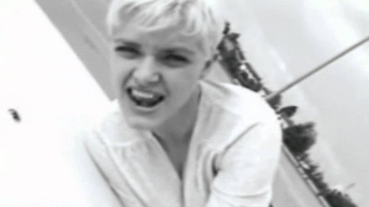 2 Colors - I Feel Alive (93:2 HD) /1995/