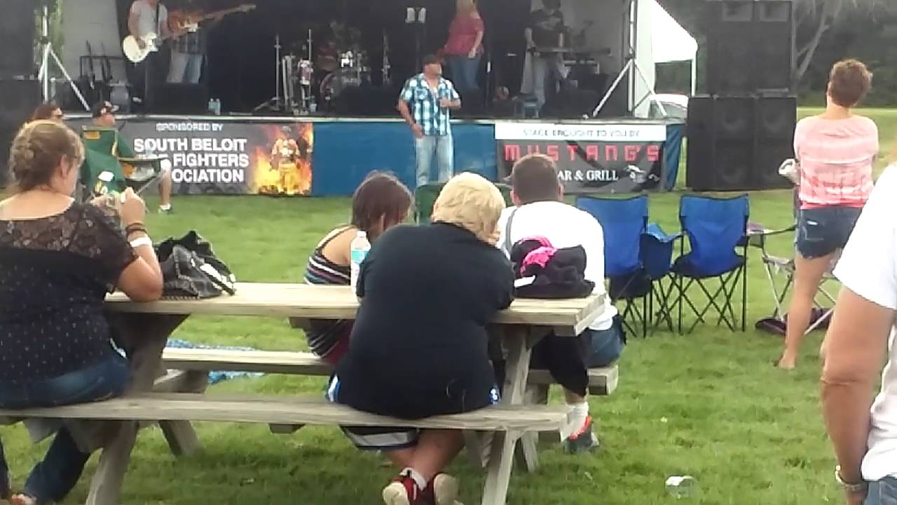 Jamie.campbell redneck romeros live south beloit illinois