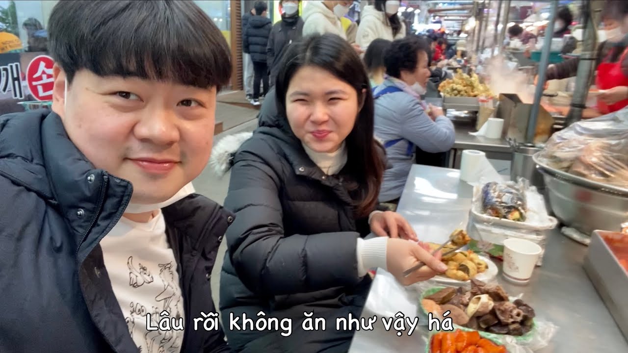 Vlog 327| Quyên khoẻ lên ĐI CHỢ TẾT Ở HÀN QUỐC đông vui quá chừng, mua hết 3 triệu bạc