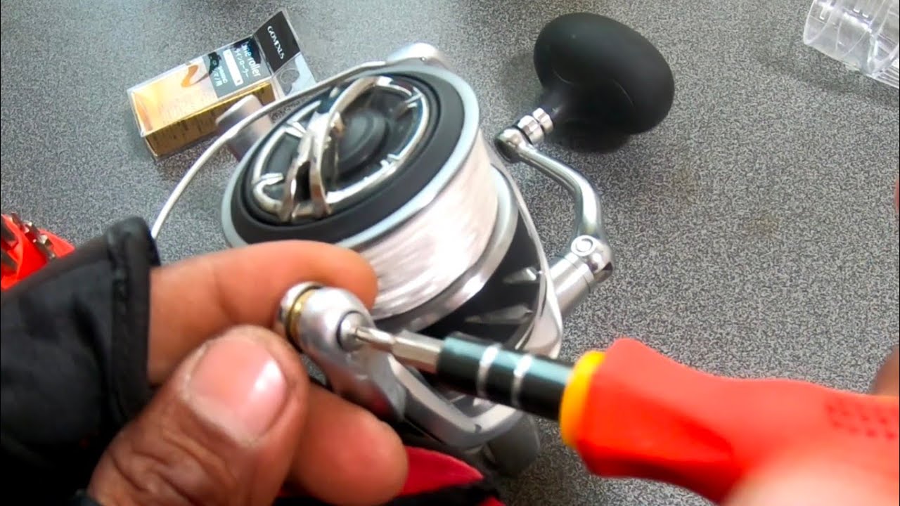 How to repair line roller for Shimano spinning reel | Diy line roller replacement