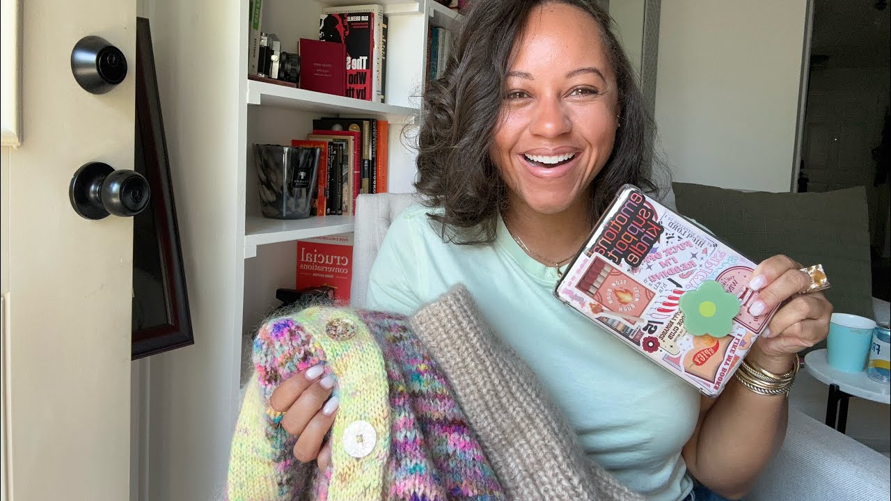 Let's Talk Knitting - Episode 7 - Champagne Cardi,  Gujo Sweater #knittingpodcast #knitting