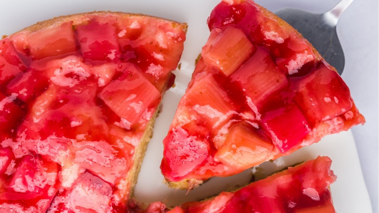 You've Never Seen Rhubarb Cake Made Like This Before