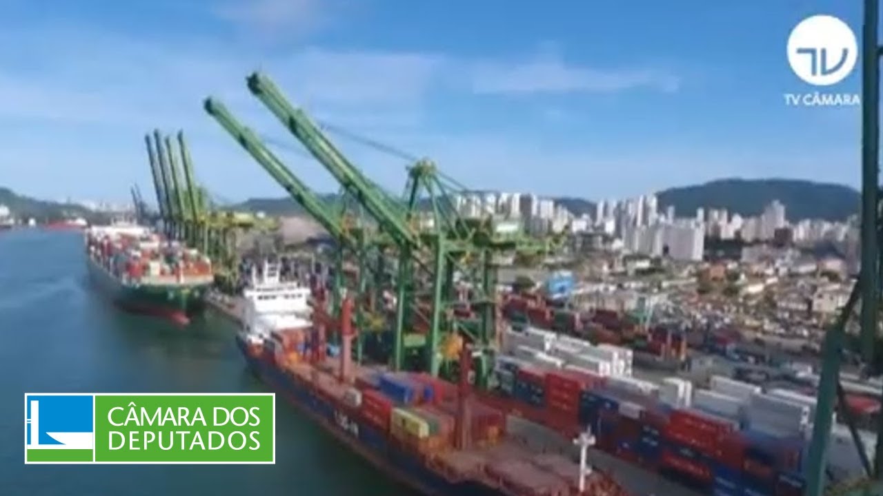 Sancionada navega&ccedil;&atilde;o de cabotagem com navios estrangeiros - 24/01/2022