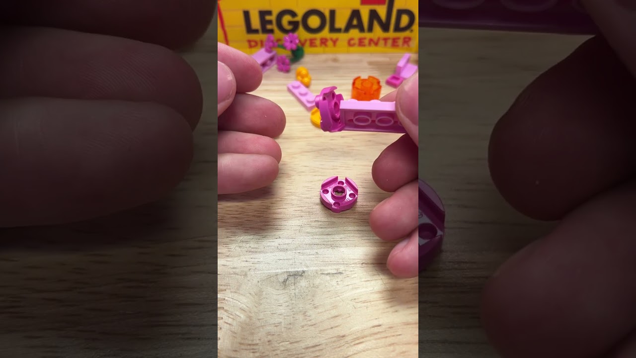 Separating LEGO Plates and/or How to Build an Axolotl