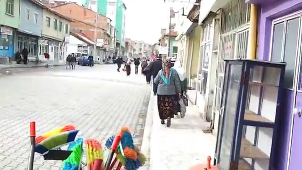 sinanpaşa afyon sıradan bir gün