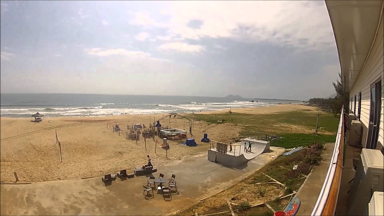 Surf trip in China, Hainan island
