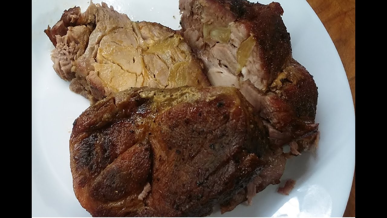 Fokhagym&aacute;s egyben s&uuml;lt TARJA &eacute;s a lev&eacute;ből k&eacute;sz&iacute;tett pecsenyeszaft, csak 2 &iacute;zes&iacute;tőt fogok haszn&aacute;lni!