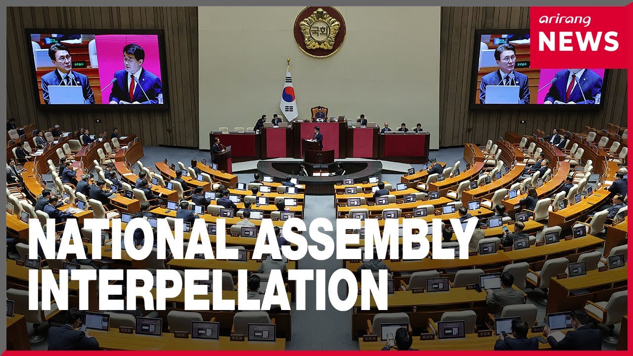 [Politics & Diplomacy] Four-day interpellation session opens with clashes over politics...