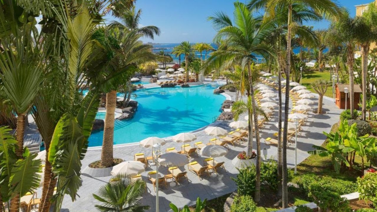Adrián Hoteles Jardines de Nivaria, Adeje, Spain