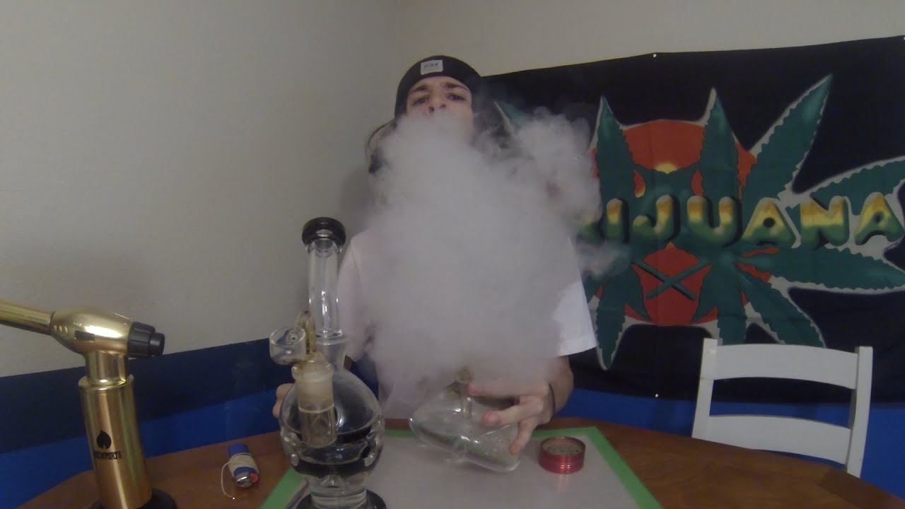HUGE BONG RIP & DAB IN ONE BREATH! (FOR 1,000,000 VIEWS)