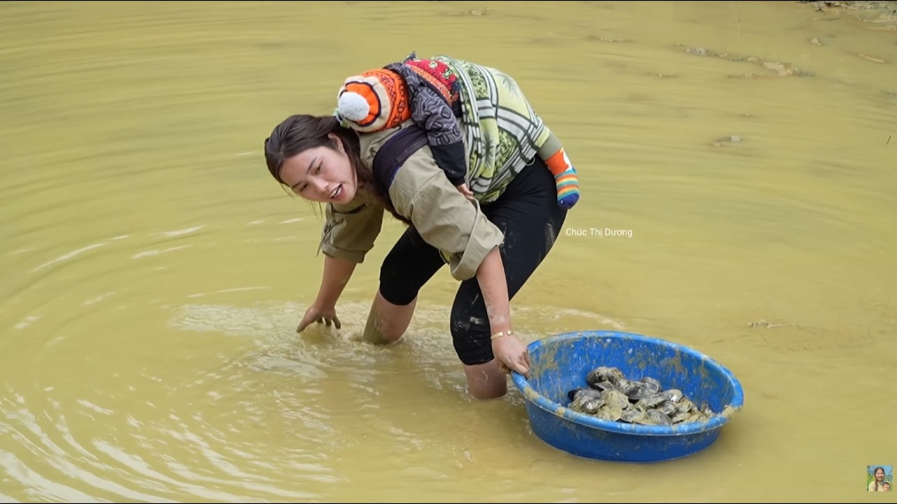 Harvesting a Giant River Oyster Nest – Selling at the Market and Cooking Oyster Porridge for My Kids