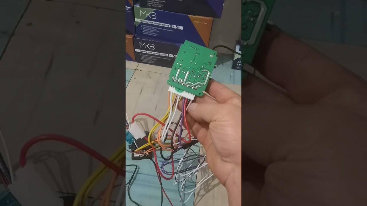 merkezi kilit sistemi bağlantısı ve kumanda kopyalama yöntemi