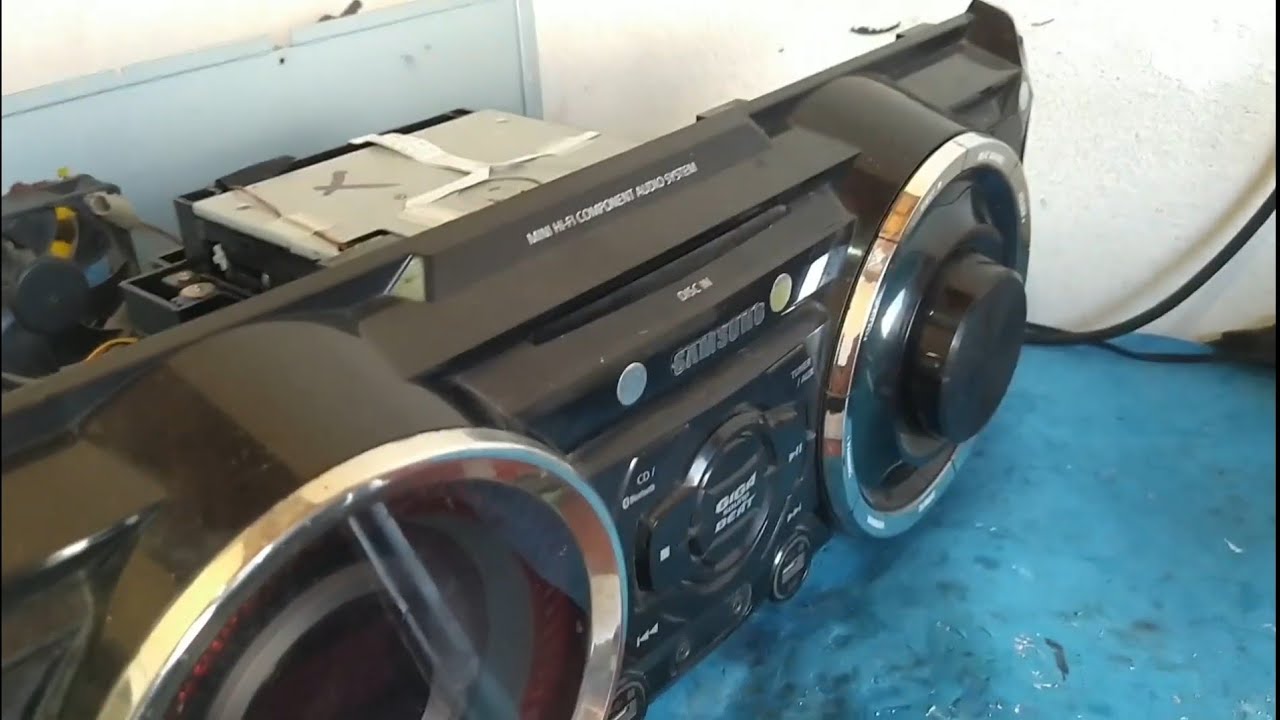 som Samsung FS8000 com defeito,  resolvido. defeito diferente dos demais