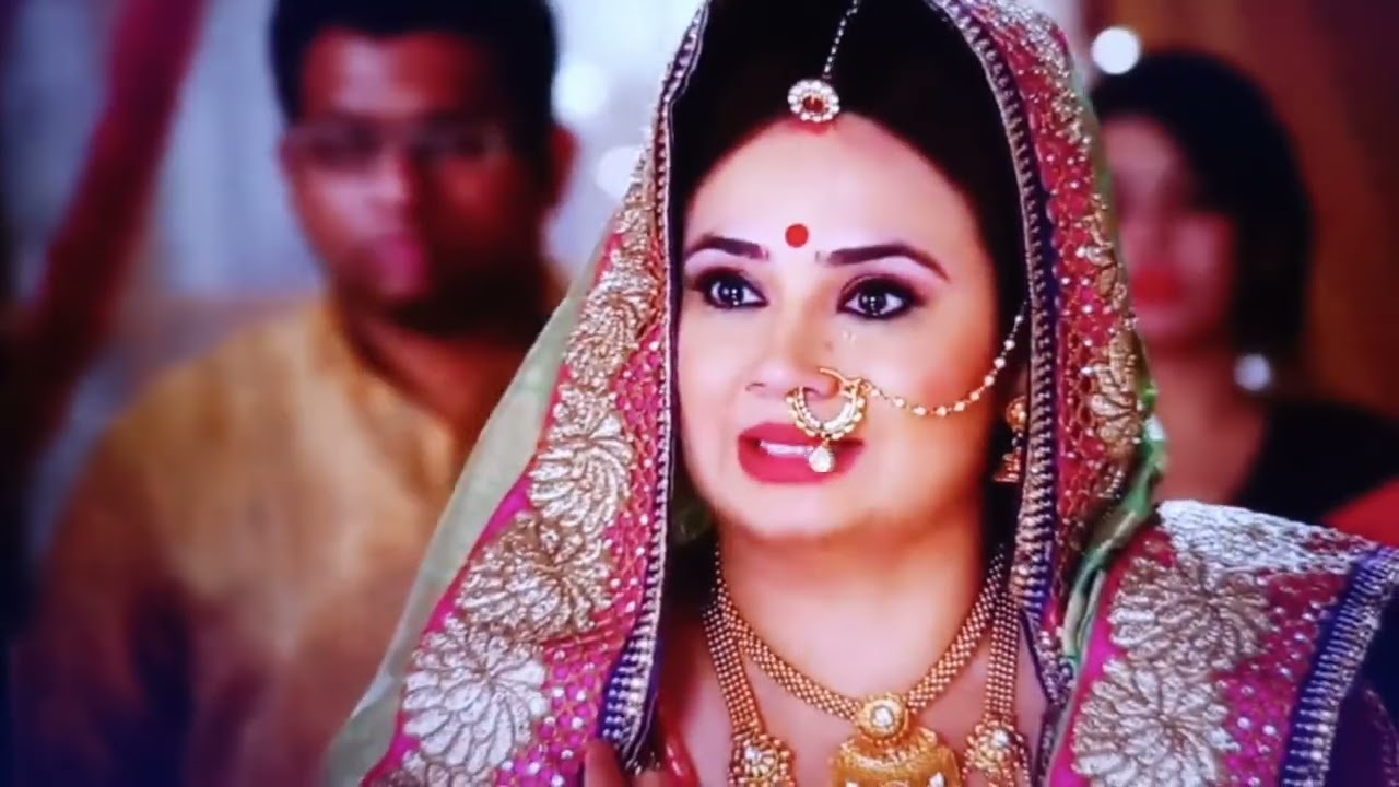 Swaragini "lakshya slapped Shekhar" 